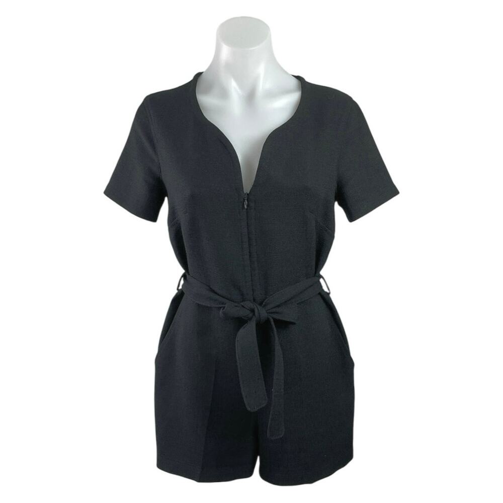 Club Monaco Black Short Sleeve Zip Up Tie Waist Playsuit Romper Shorts Size 2